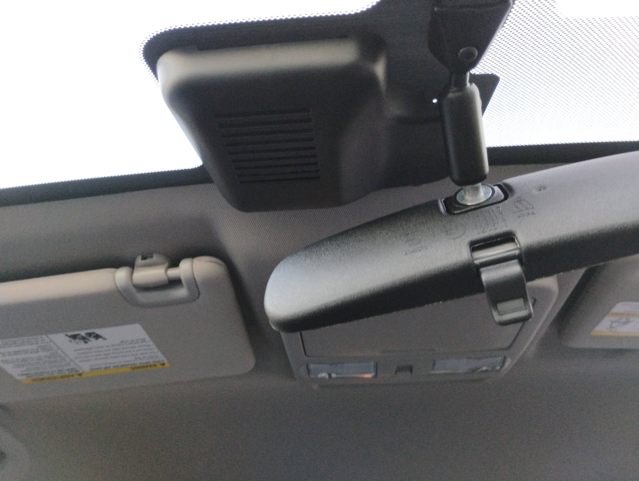 Used 2025 Nissan Frontier SV w/ SV Convenience Package image 18