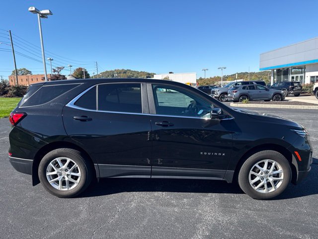 Used 2024 Chevrolet Equinox LT AWD/4WD image 12