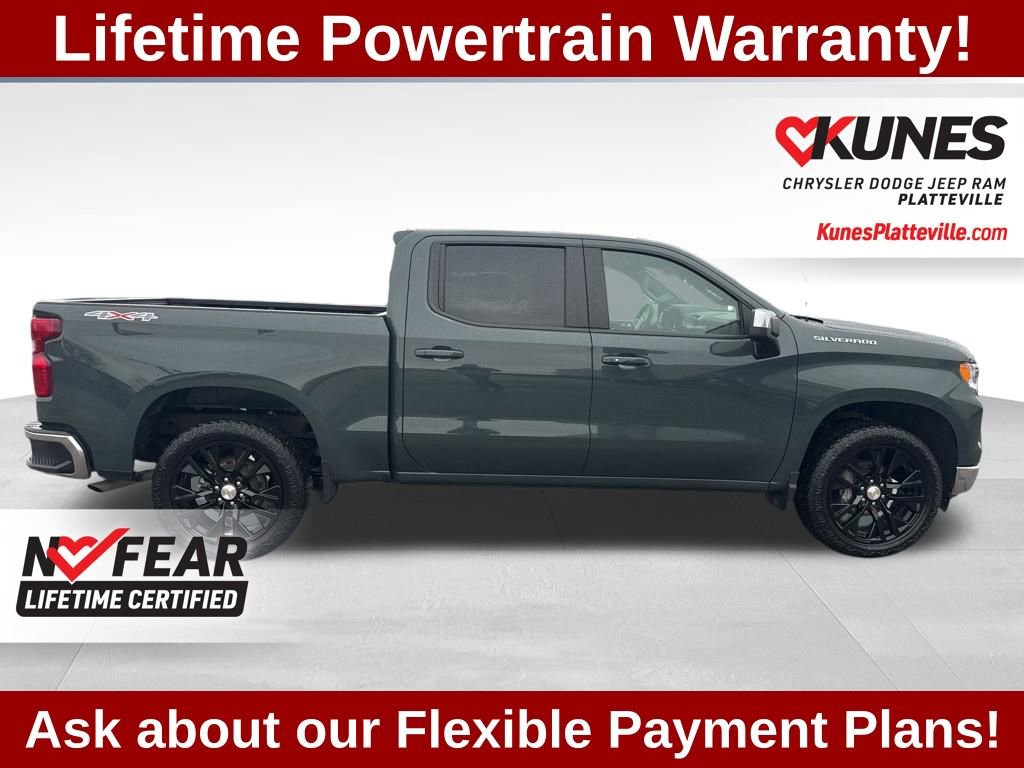 Used 2025 Chevrolet Silverado 1500 LT image 3