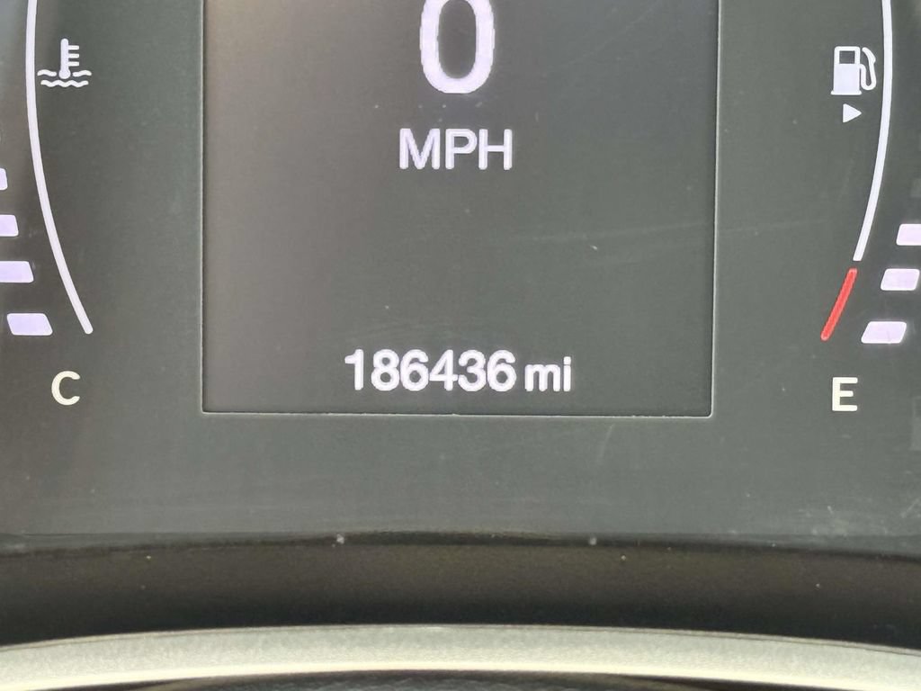 Used 2019 Jeep Compass Latitude FWD image 26