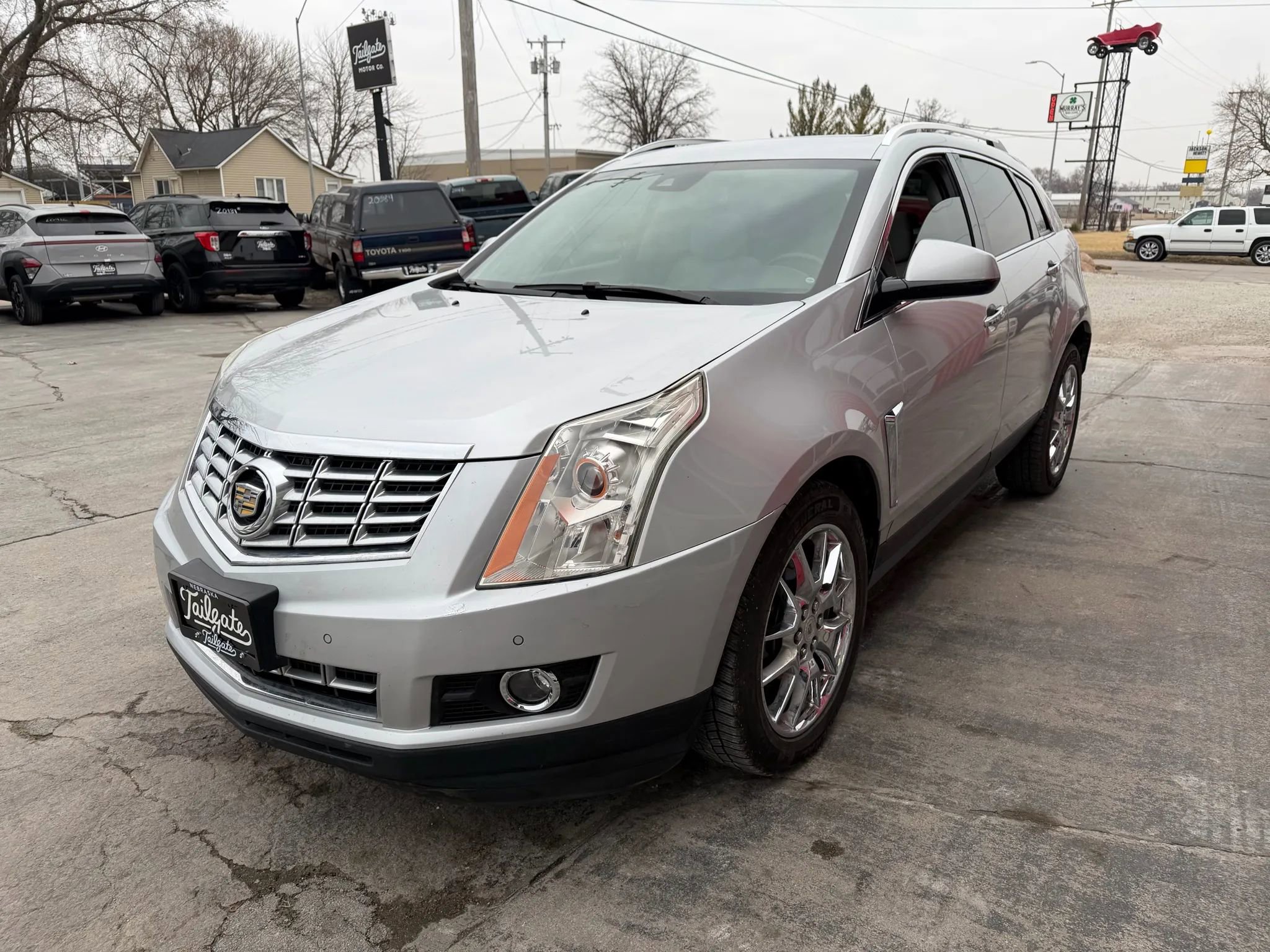 Used 2013 Cadillac SRX Luxury w/ Driver Awareness Package FWD image 4