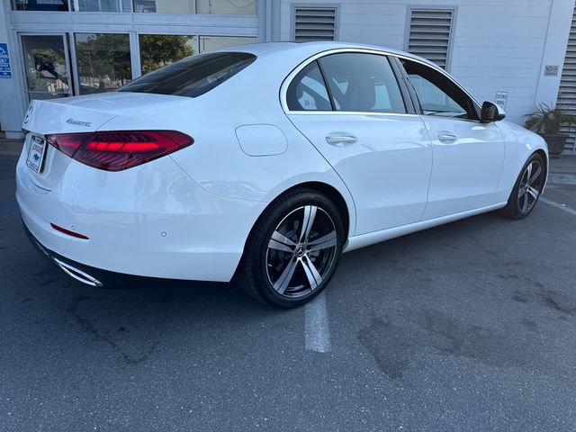 Used 2025 Mercedes-Benz C 300 4MATIC Sedan image 37