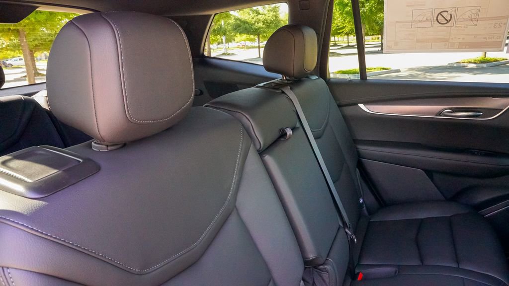 Certified 2025 Cadillac XT6 Luxury image 15
