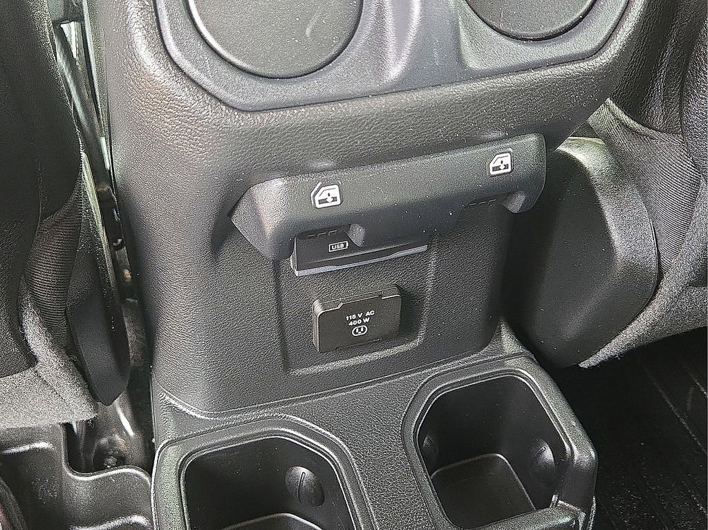 Used 2023 Jeep Gladiator Mojave w/ Cold Weather Group image 17