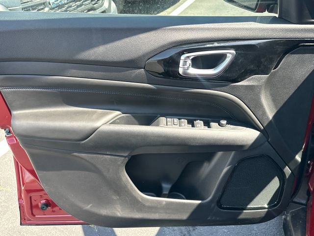 New 2026 Jeep Compass Latitude AWD/4WD image 10