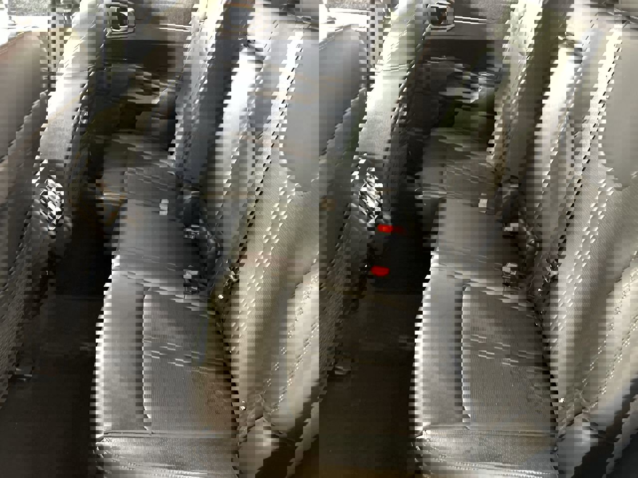 Used 2024 Kia Sorento S image 23