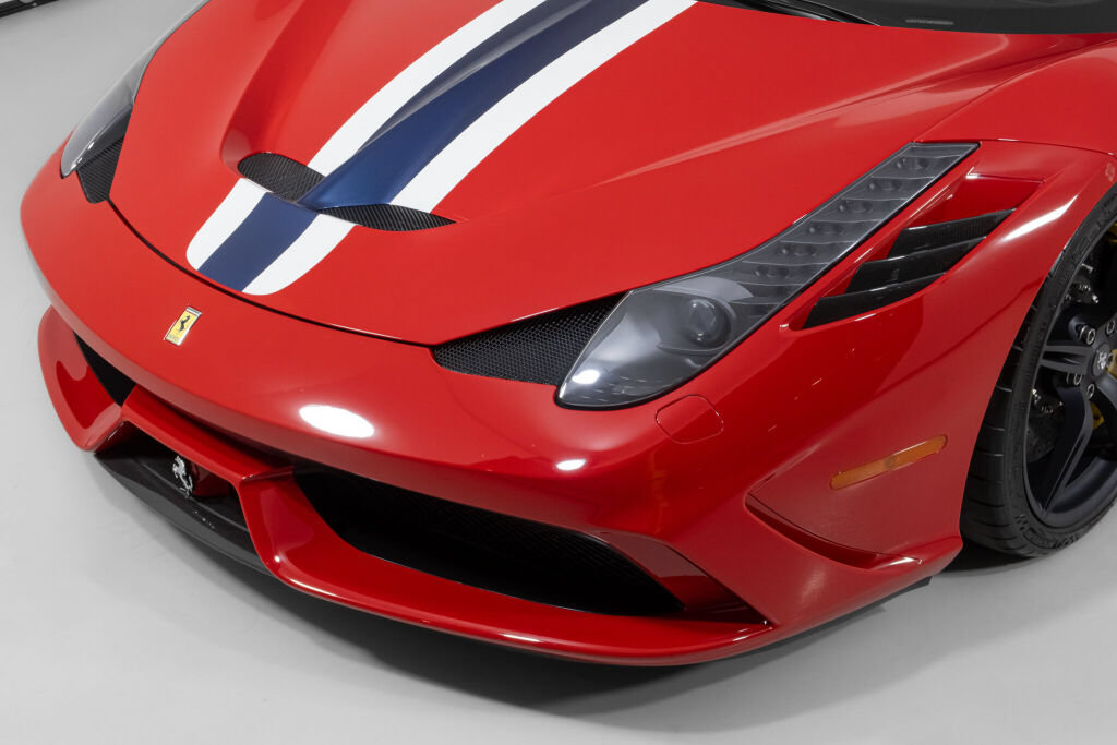 Used 2015 Ferrari 458 Speciale Coupe RWD image 15