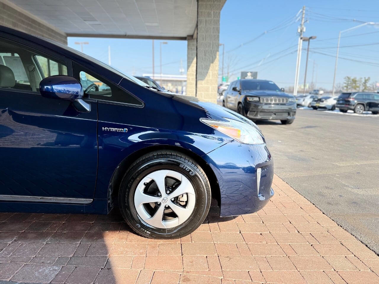 Used 2015 Toyota Prius Two FWD image 11