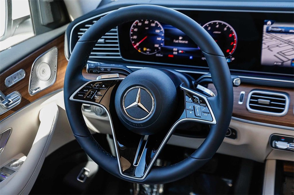 New 2026 Mercedes-Benz GLS 450 4MATIC image 13