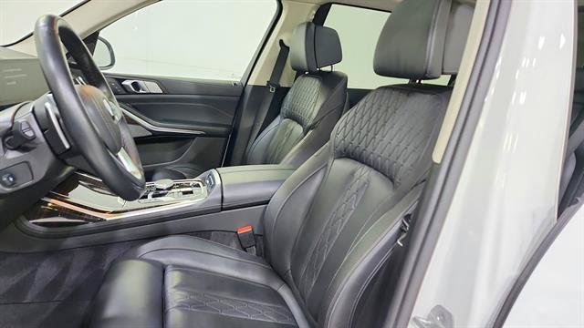 Used 2026 BMW X7 xDrive40i AWD/4WD image 11