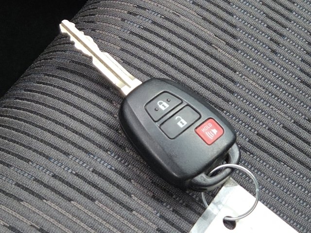 Used 2014 Scion xB FWD image 19