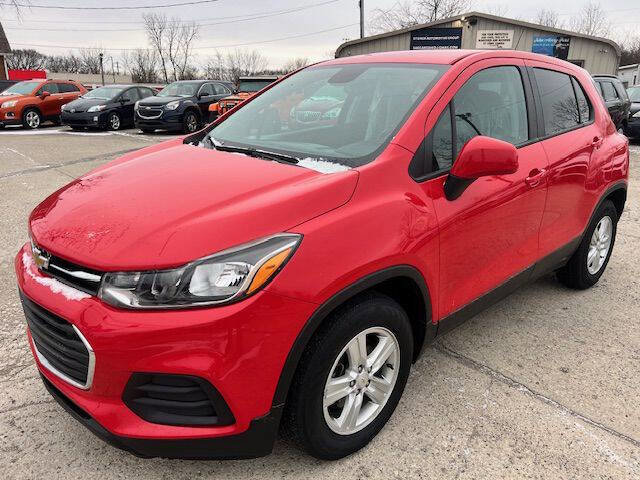 Used 2020 Chevrolet Trax LS w/ Tint and Cruise Package image 3
