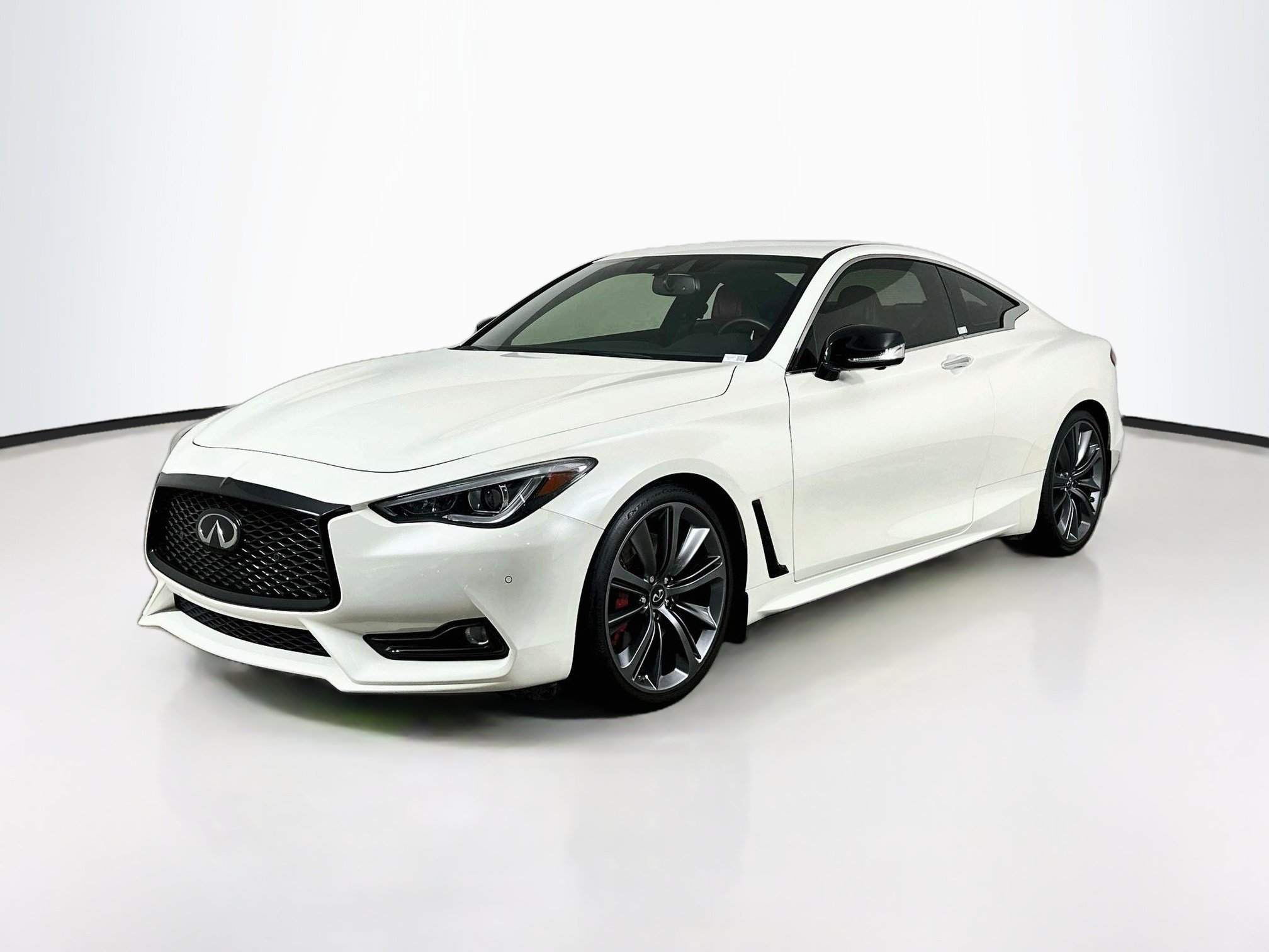 Used 2022 INFINITI Q60 Red Sport 400 w/ Proactive Package RWD image 3