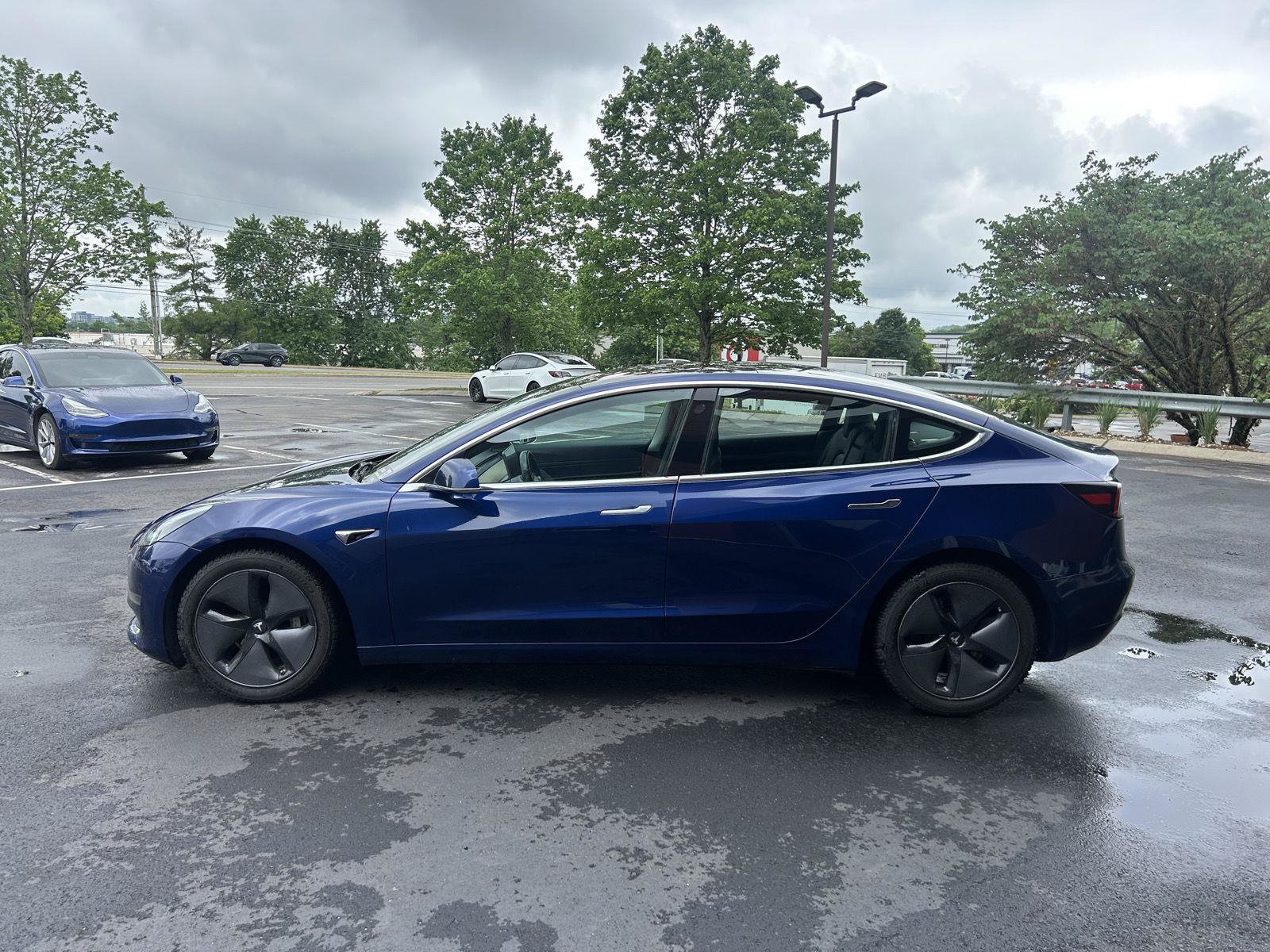 Used 2018 Tesla Model 3 Long Range AWD/4WD image 4