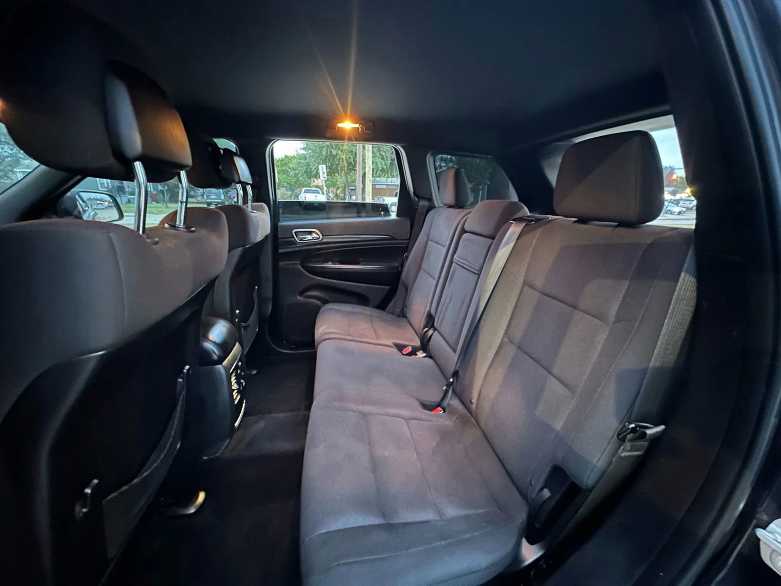 Used 2015 Jeep Grand Cherokee Laredo w/ Quick Order Package 23E image 14