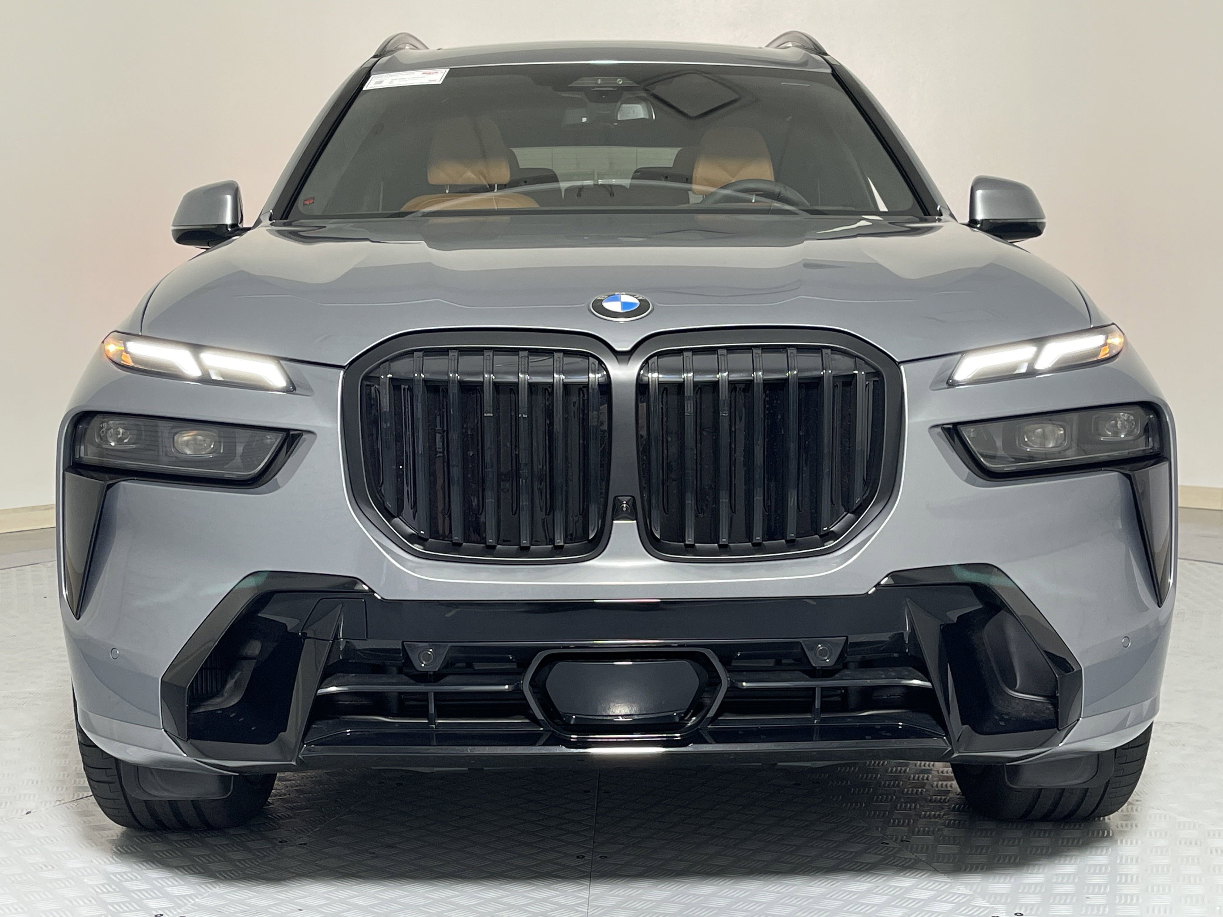 New 2026 BMW X7 xDrive40i image 2