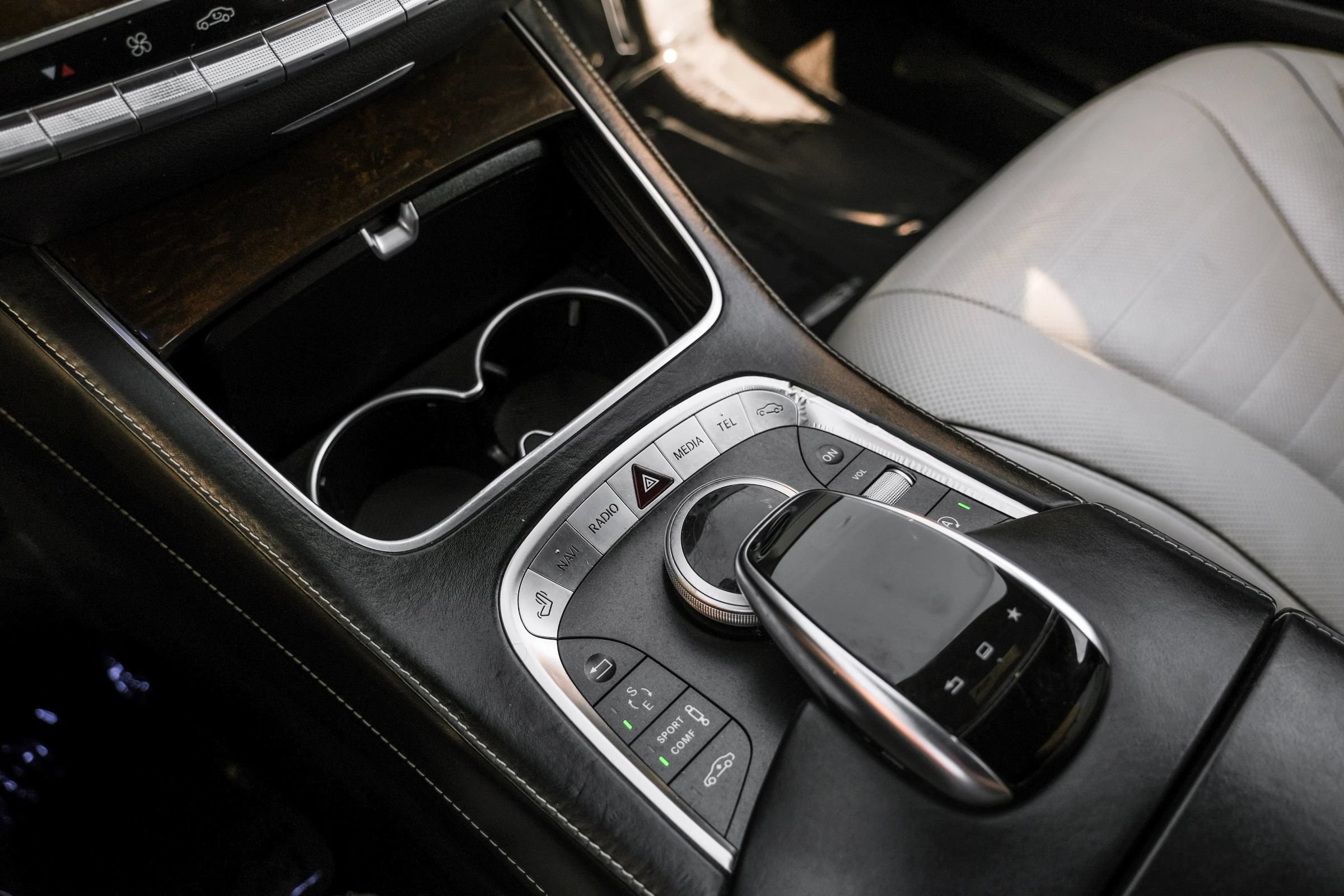 Used 2015 Mercedes-Benz S 550 Sedan image 25