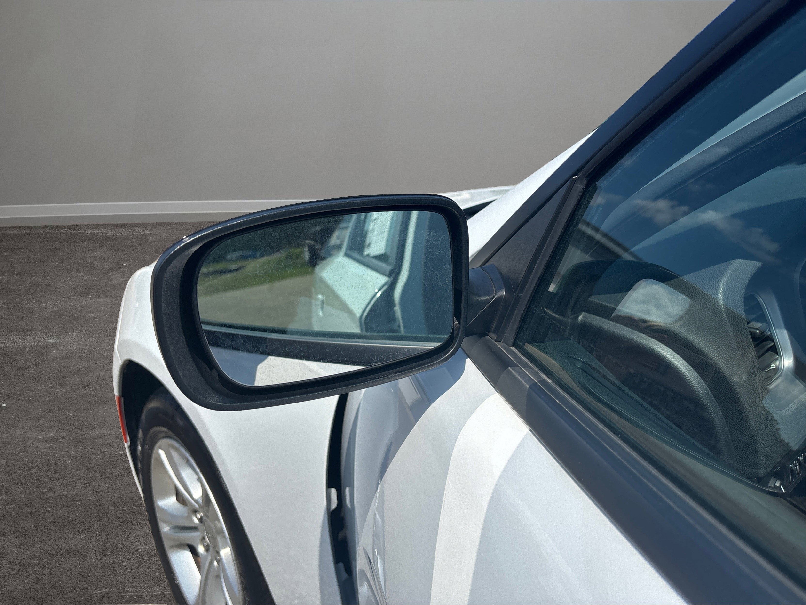 Used 2023 Dodge Charger SXT image 39