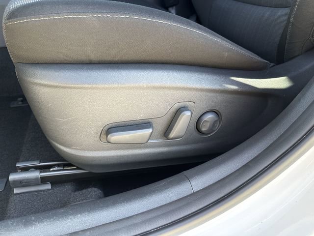 Used 2023 Hyundai Kona SEL w/ Cargo Package image 19