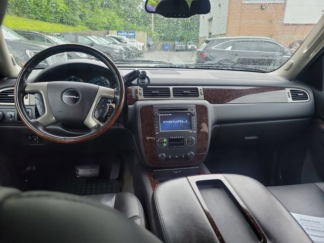 Used 2014 GMC Yukon Denali AWD/4WD image 8