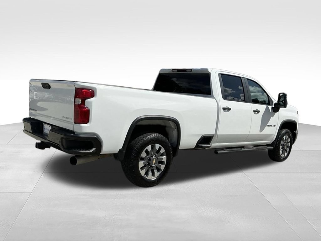 Used 2025 Chevrolet Silverado 2500 Custom w/ Custom Value Package AWD/4WD image 8