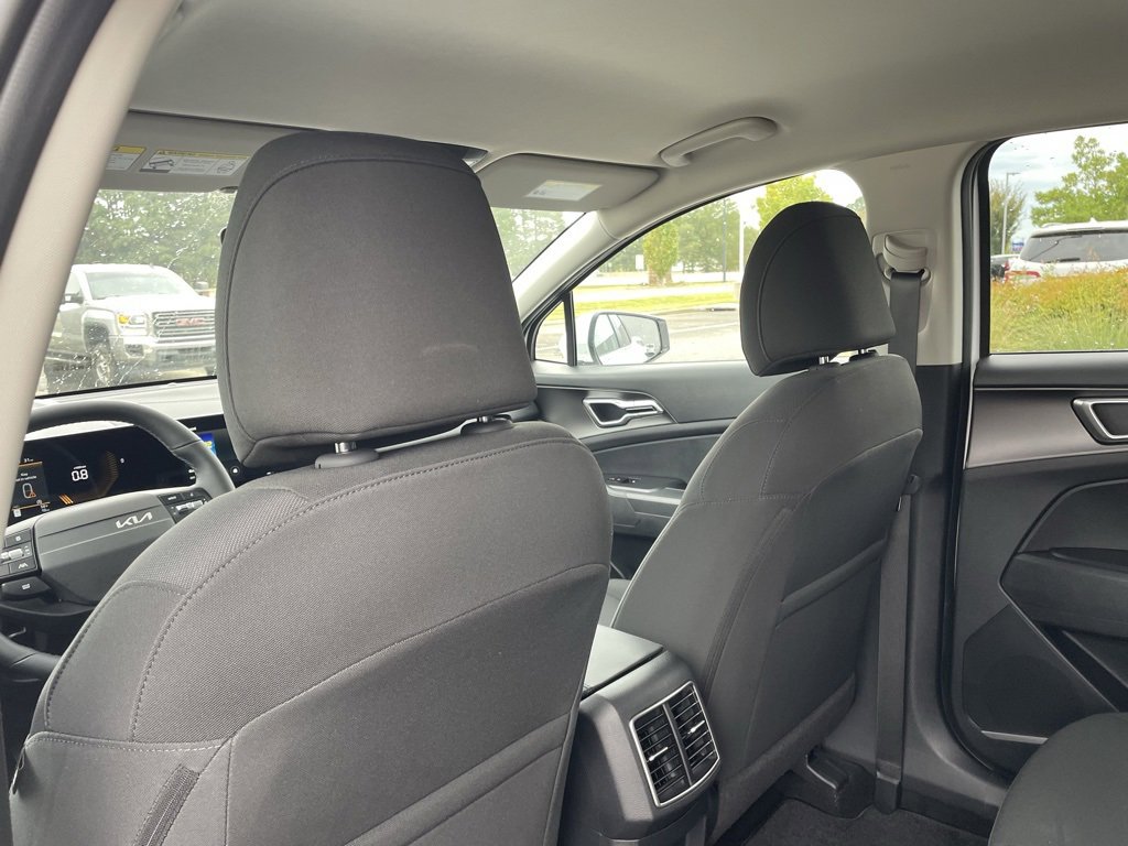 New 2026 Kia Sportage LX image 26
