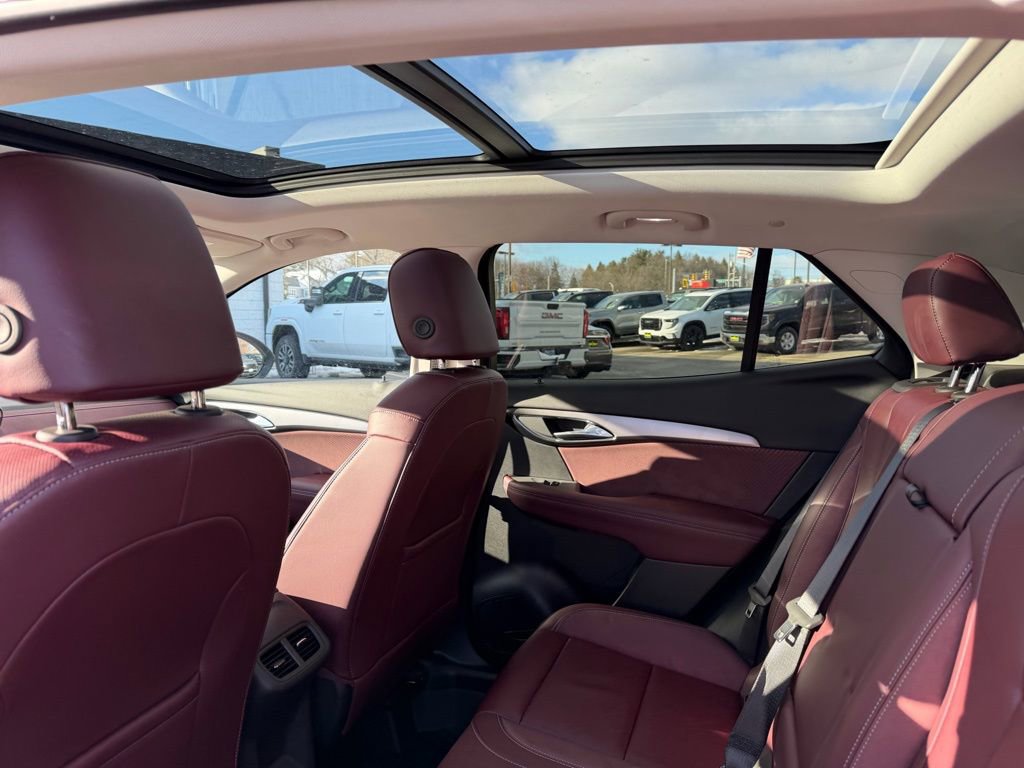 Used 2025 Buick Envision Sport Touring image 10