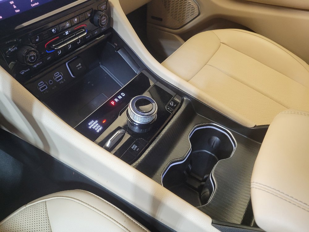 Used 2024 Jeep Grand Cherokee Limited 4xe w/ Luxury Tech Group II AWD/4WD image 26