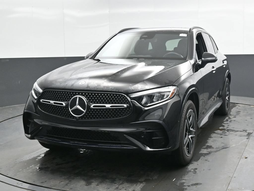 Used 2023 Mercedes-Benz GLC 300 image 8