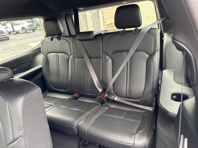 New 2024 Jeep Wagoneer 4WD w/ Convenience Group I image 23