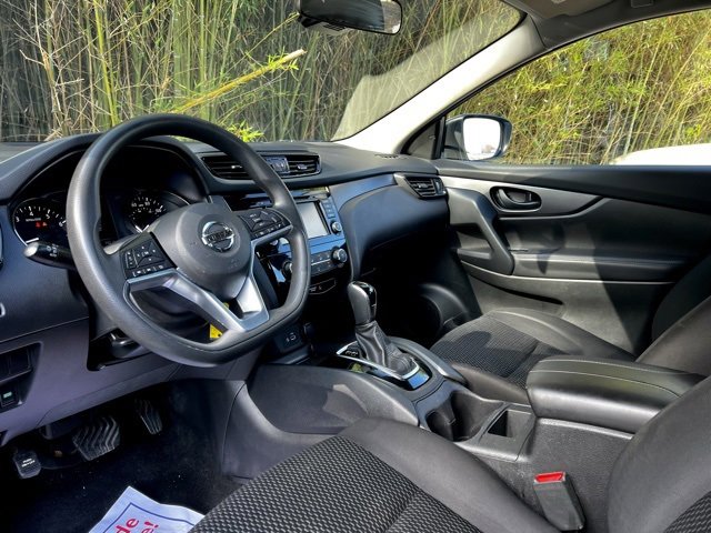 Used 2021 Nissan Rogue Sport S image 12