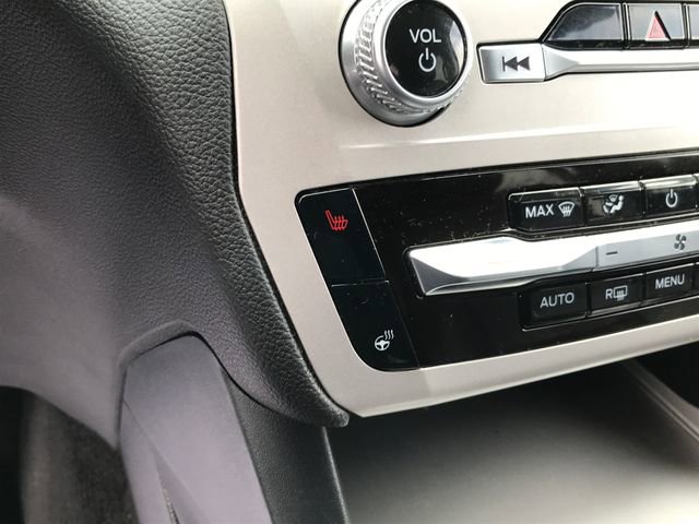 Used 2023 Ford Explorer XLT image 9