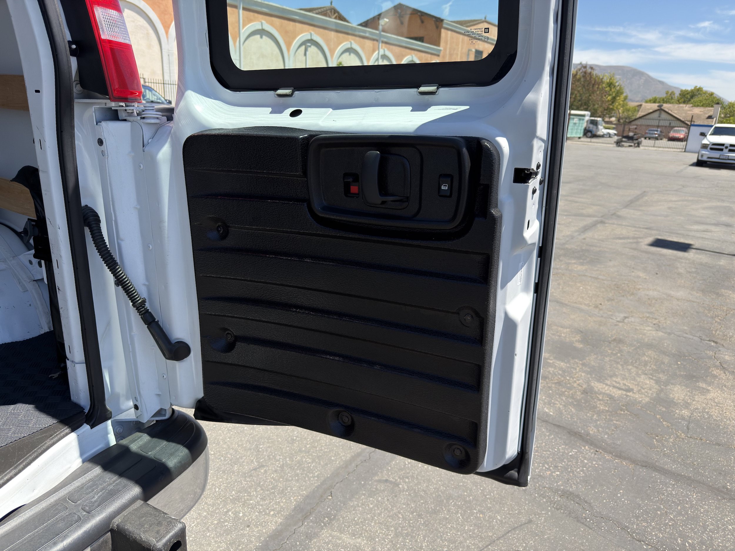 Used 2024 Chevrolet Express 2500 w/ Driver Convenience Package RWD image 21