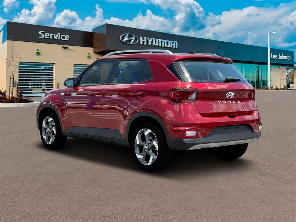 New 2025 Hyundai Venue Limited image 5