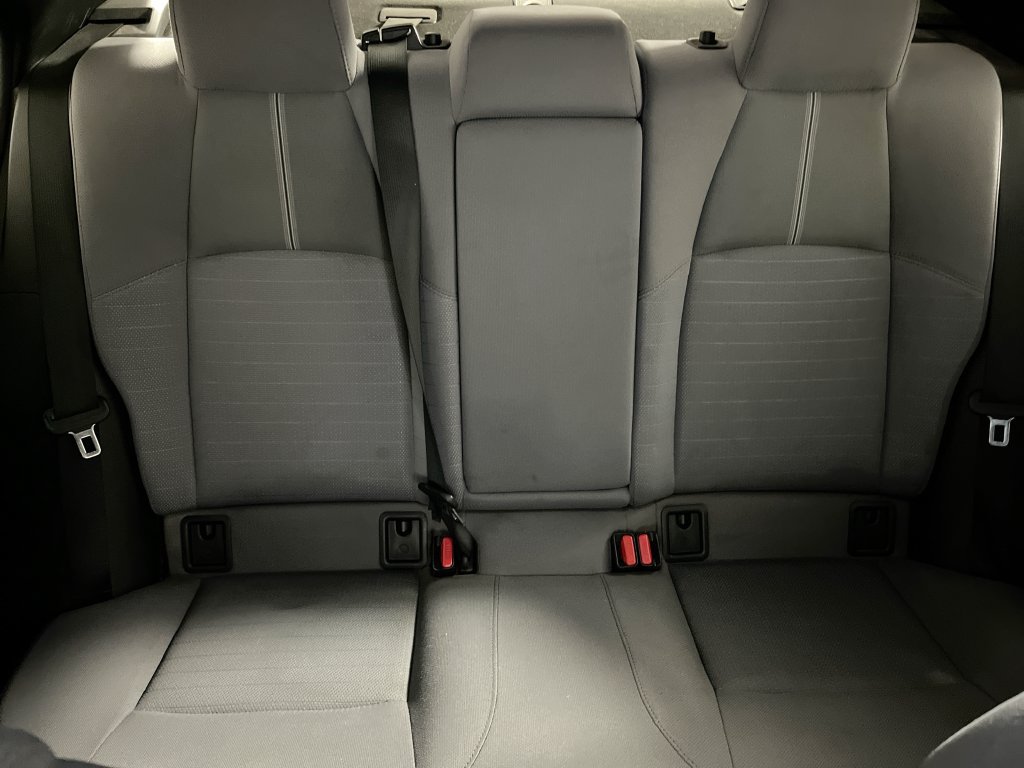 Used 2022 Toyota Corolla SE FWD image 29