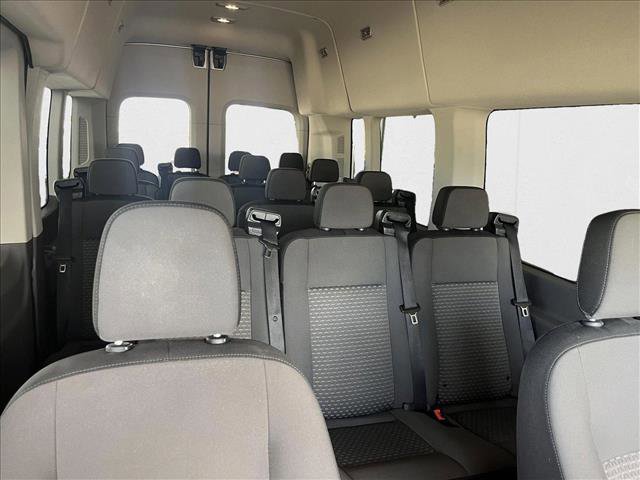 Used 2023 Ford Transit 350 XLT image 17