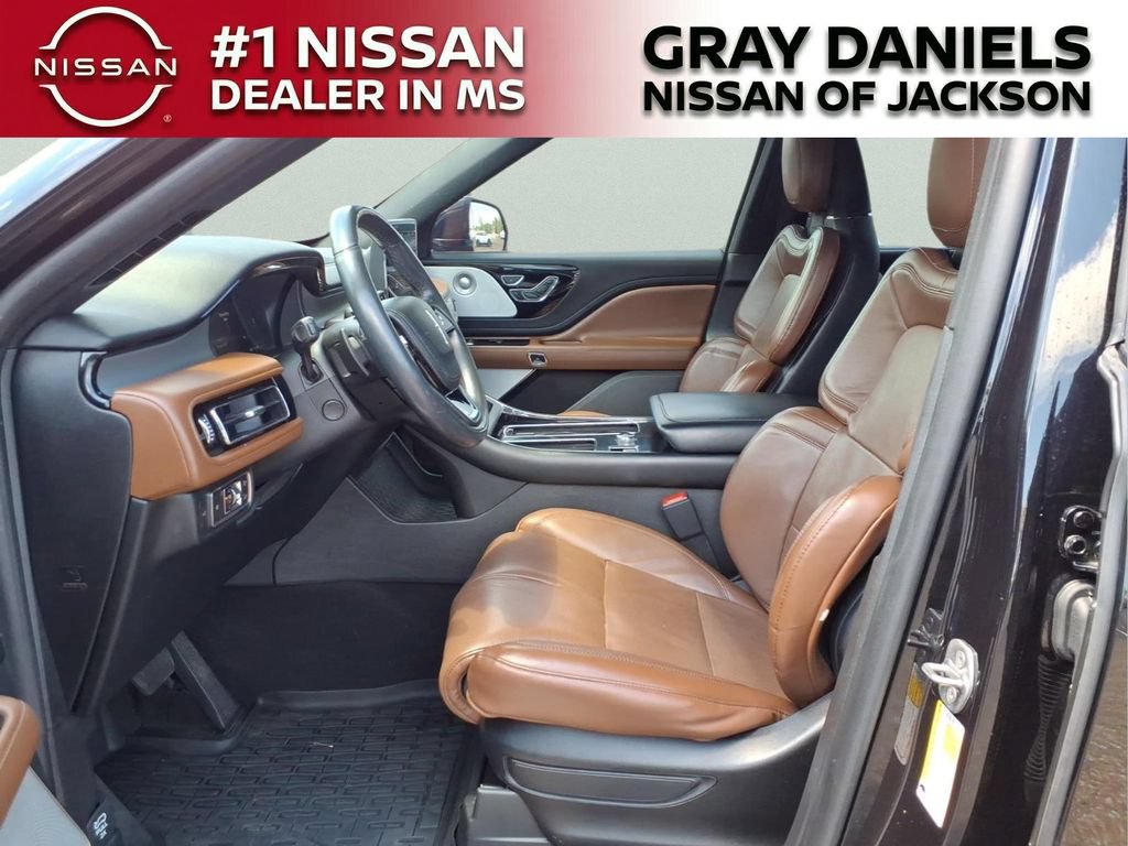 Used 2021 Lincoln Aviator Reserve w/ Equipment Group 201A RWD image 22