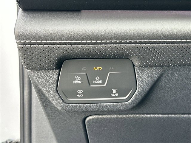 New 2026 Volkswagen Atlas SEL Premium R-Line image 17