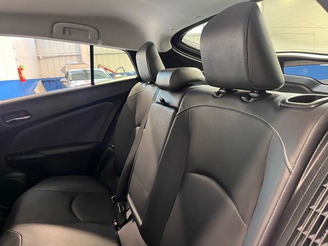 Used 2022 Toyota Prius Prime Limited image 17