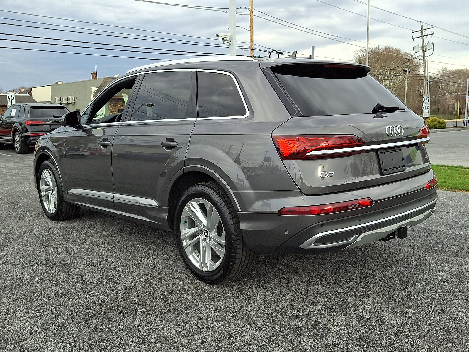 Used 2021 Audi Q7 3.0T Premium Plus w/ Executive Package image 4