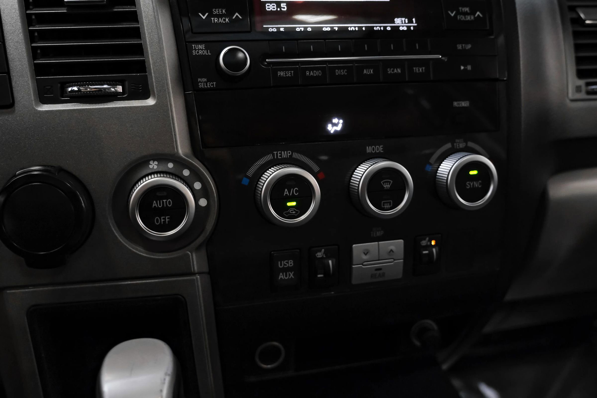 Used 2013 Toyota Sequoia Limited RWD image 20