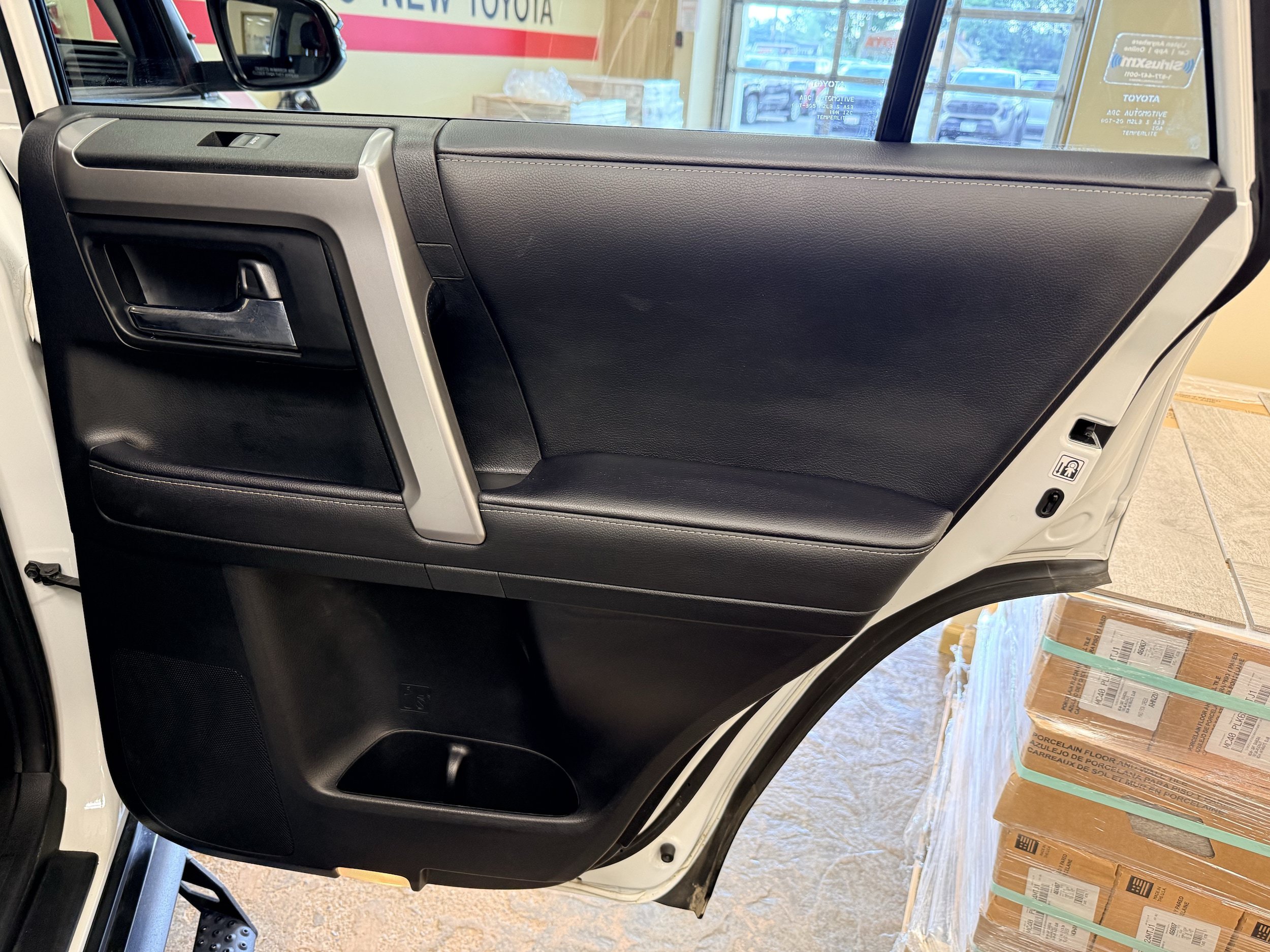 Certified 2024 Toyota 4Runner SR5 Premium w/ Moonroof Package AWD/4WD image 31