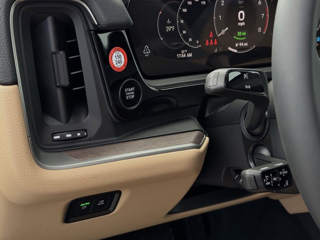 New 2025 Porsche Cayenne E-Hybrid image 53