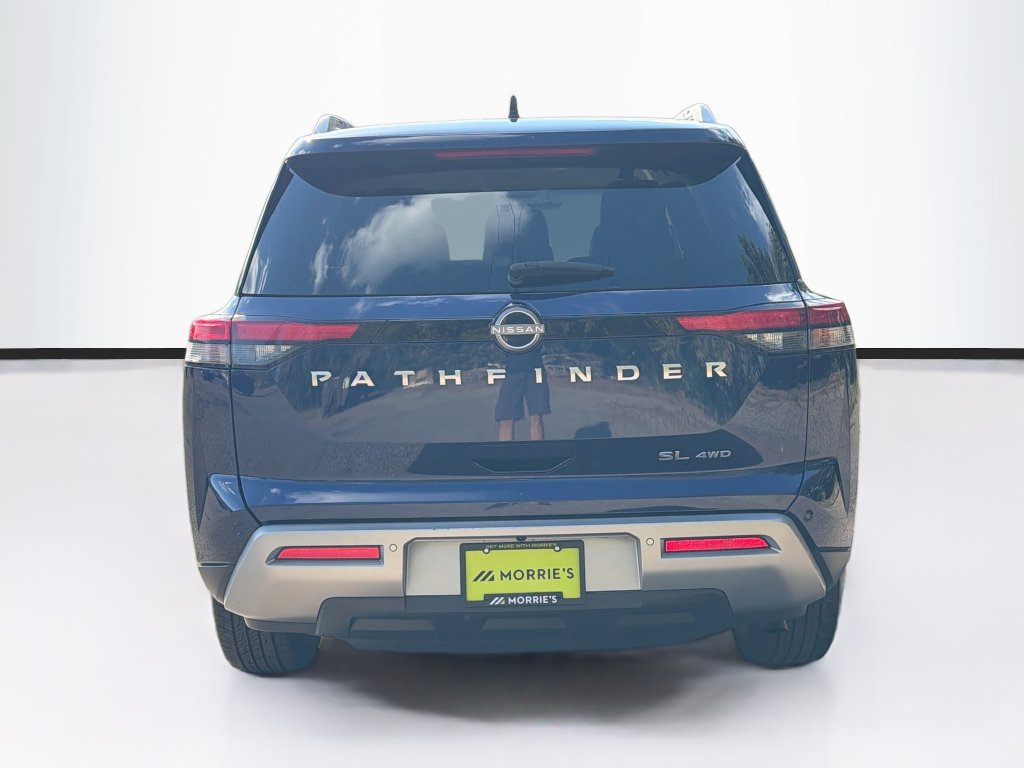 Used 2025 Nissan Pathfinder SL AWD/4WD image 6