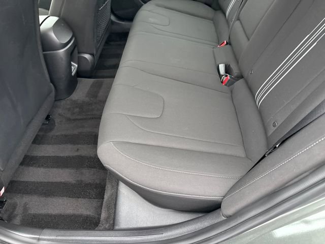 Certified 2025 Hyundai Elantra SEL w/ Cargo Package image 27