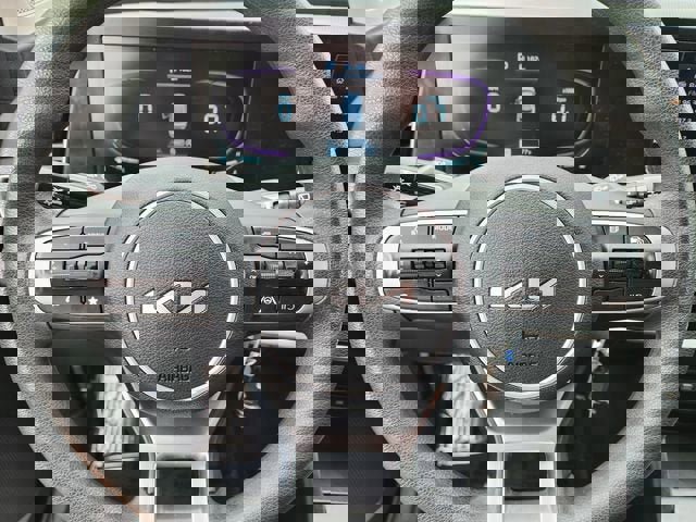 Used 2023 Kia Sportage LX image 24