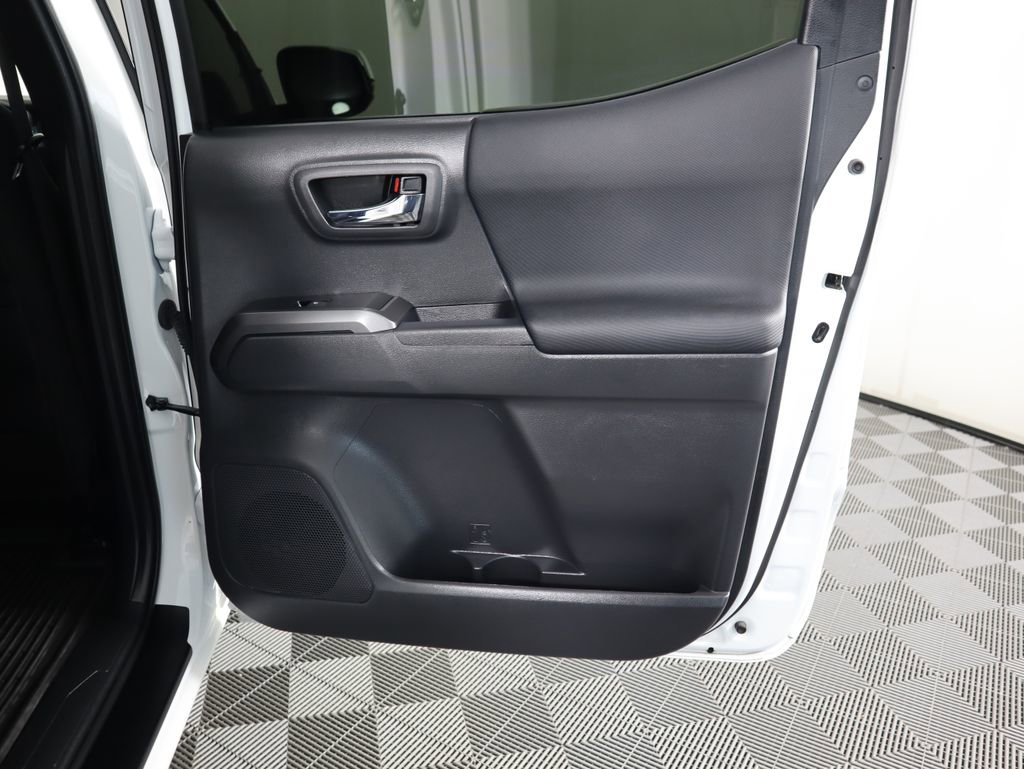 Used 2023 Toyota Tacoma TRD Sport image 28