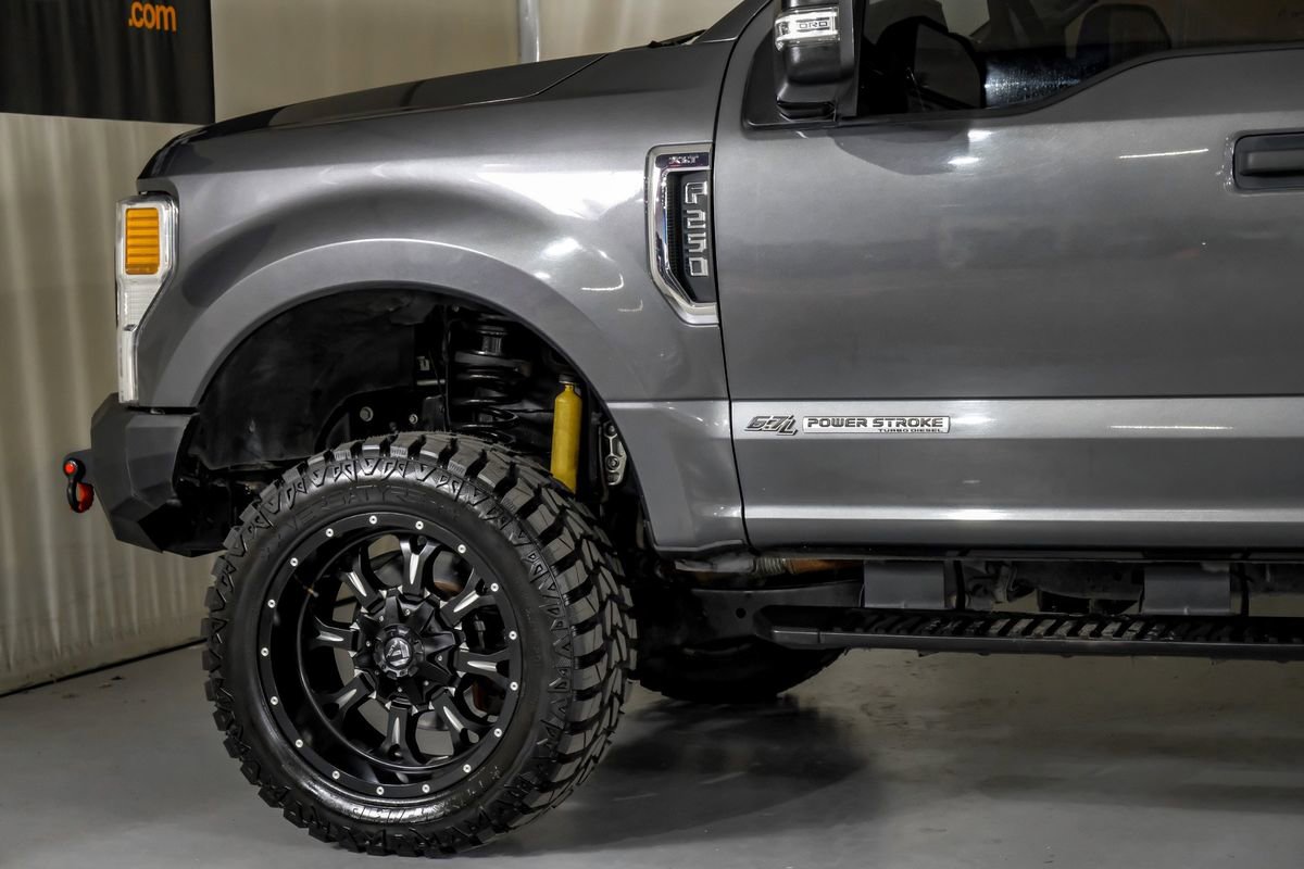 Used 2020 Ford F250 XLT image 12