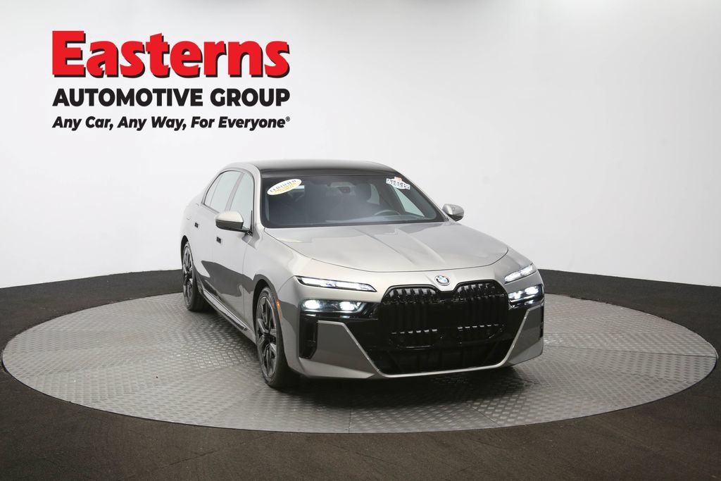Used 2023 BMW 760i xDrive w/ Executive Package AWD/4WD image 55