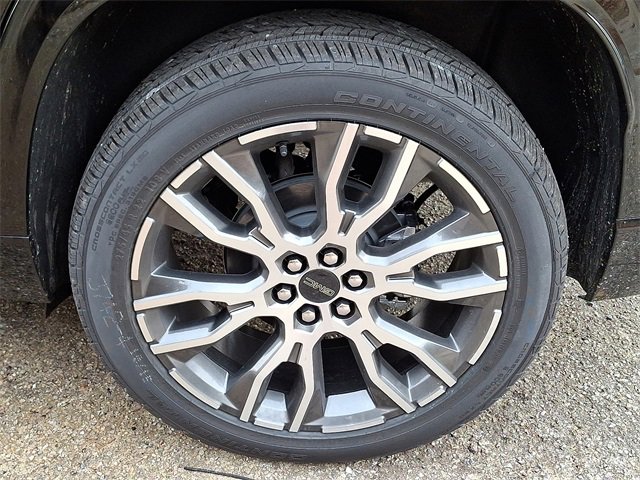 New 2026 GMC Acadia Denali Ultimate w/ LPO, Floor Liner Package image 5